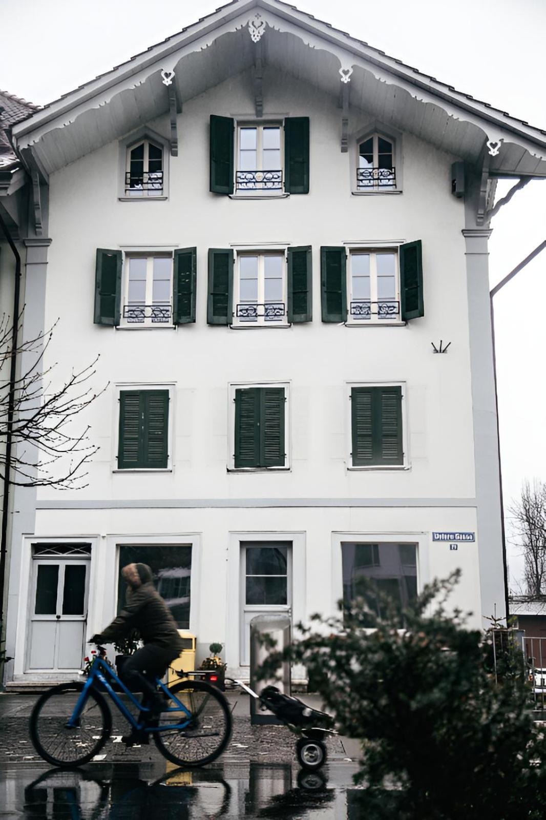 Nimbuzzz Apartments Unterseen Exterior photo